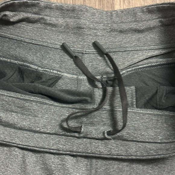 Lululemon Joggers - Picture 4 of 8